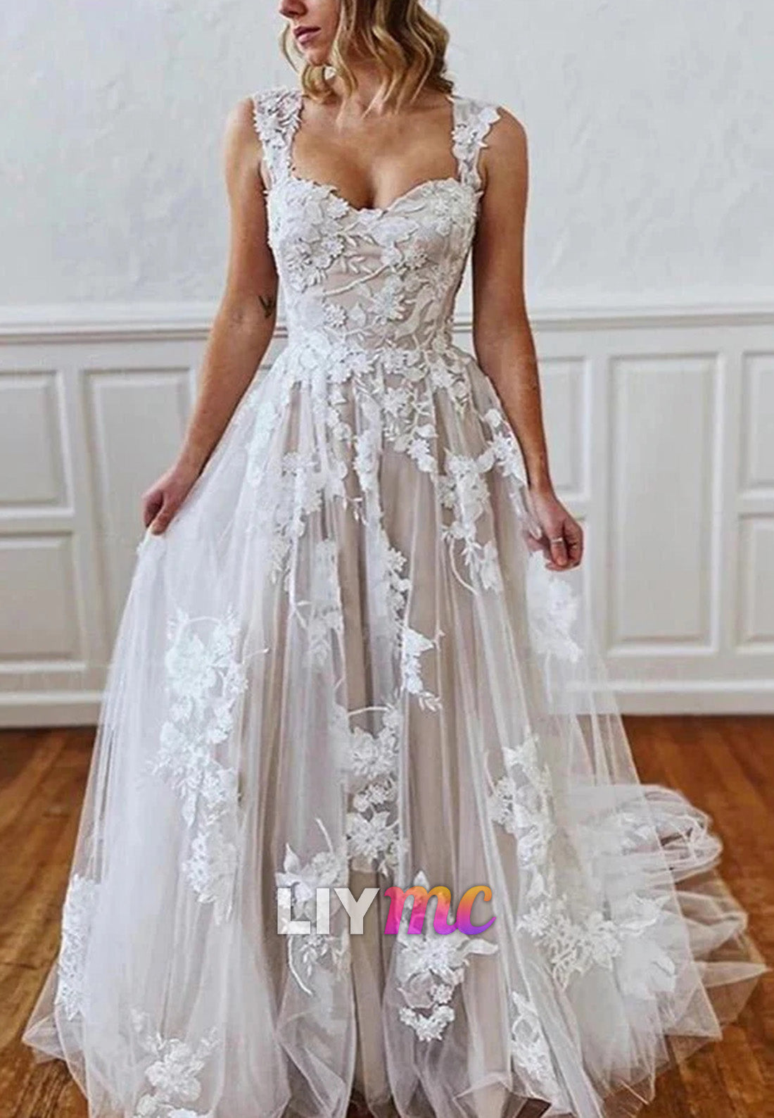 Sweetheart Straps Floral Appliques A-Line Wedding Dress