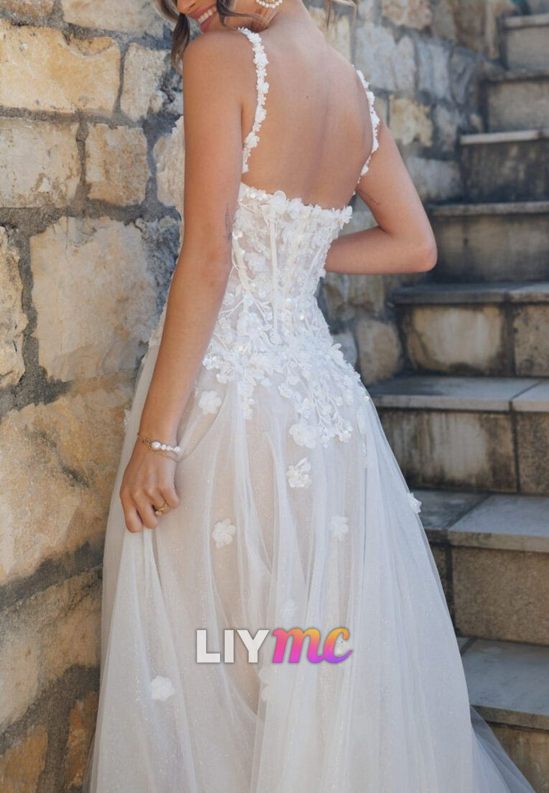 Sweetheart Straps Floral Appliques Tulle A-Line Wedding Dress