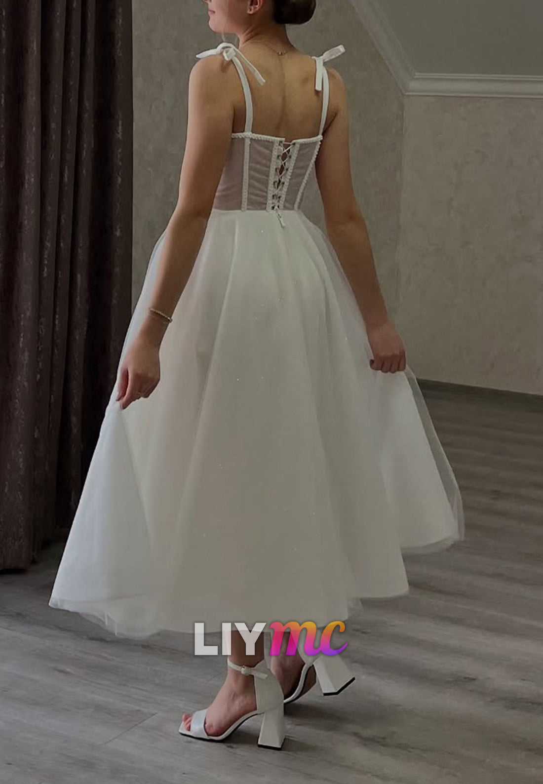 Sweetheart Straps Tulle A-Line Midi Wedding Dress