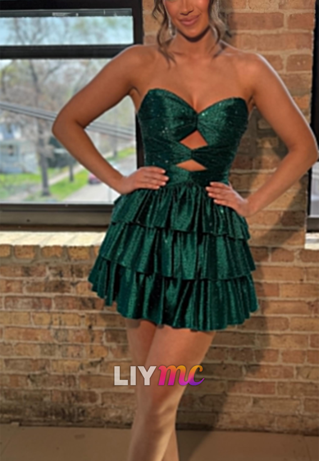 Sweetheart Tiered Sparkly A-Line Short Party Homecoming Dress