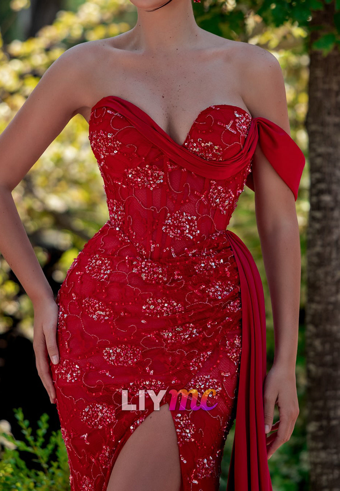Sweetheart Sequins Appliques Sparkly Sheath Prom Dress
