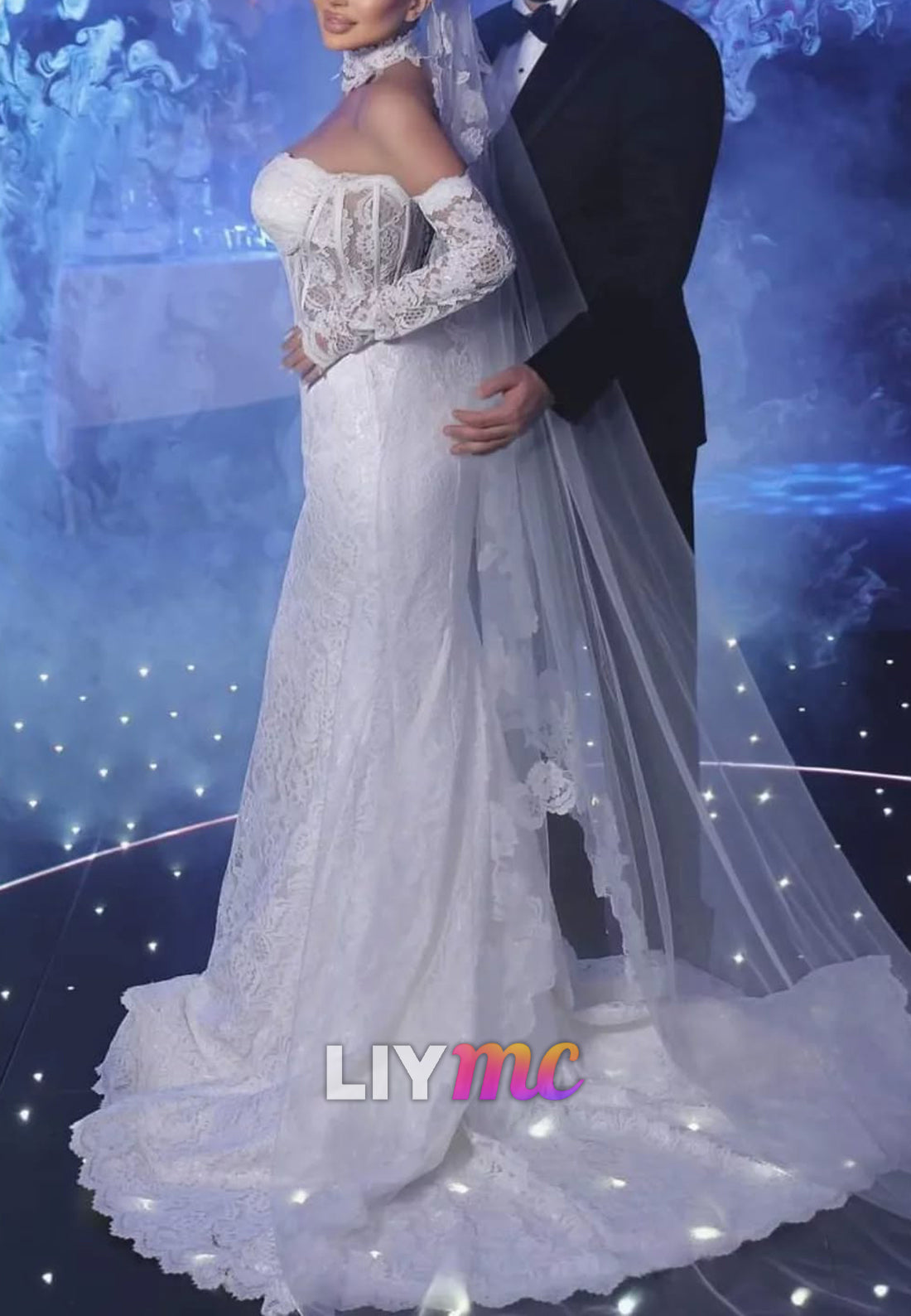 Sweetheart Strapless Lace Appliques Mermaid Wedding Dress