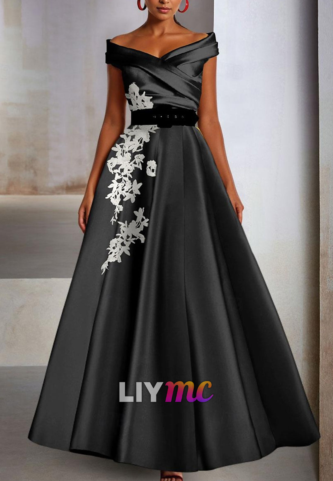 V-Neck Sleeveless Appliques A-Line Mother of Bride Dresss