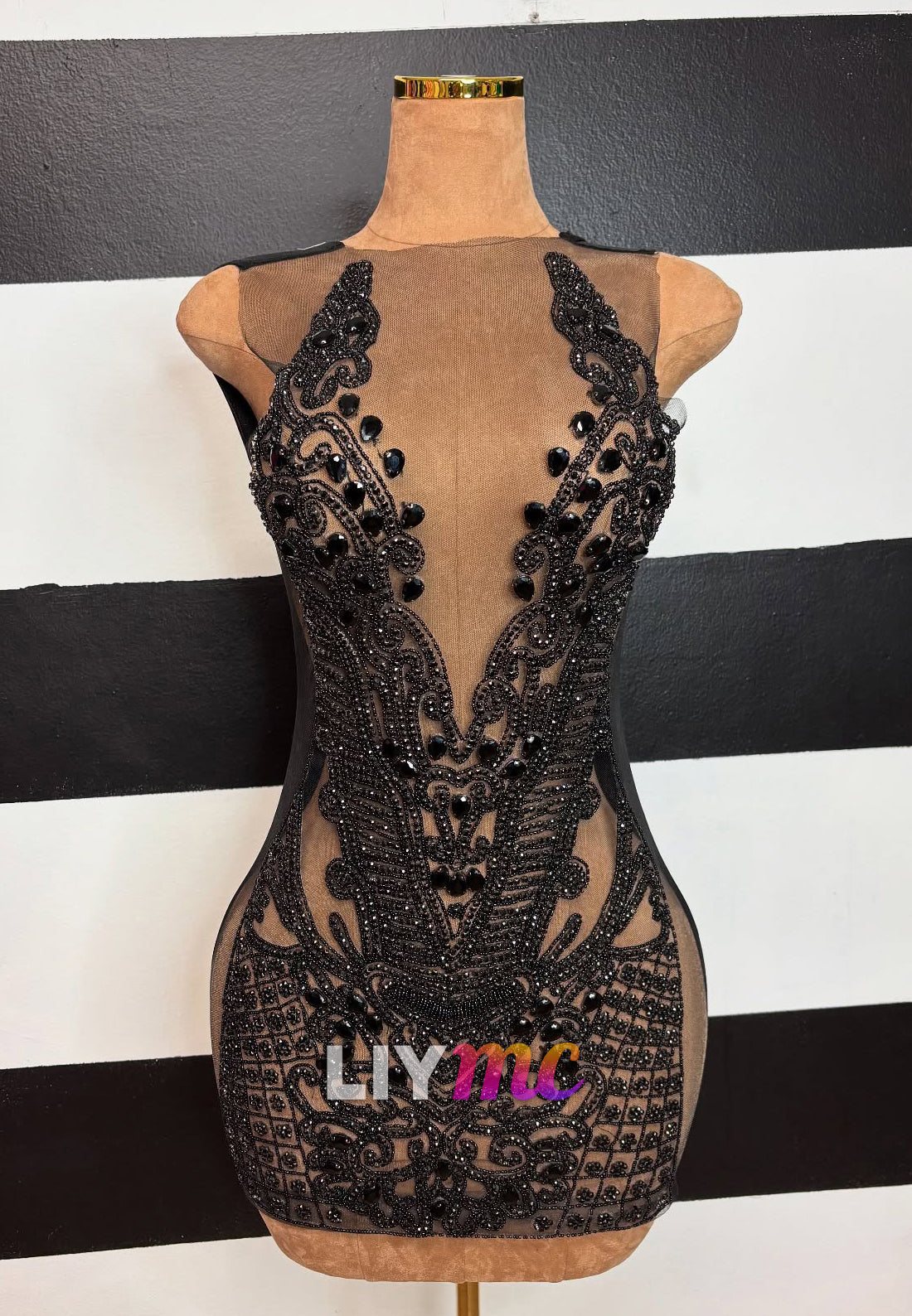V-Neck Beaded Fitted Sheath Party Homeecoming Dress for Black Girls