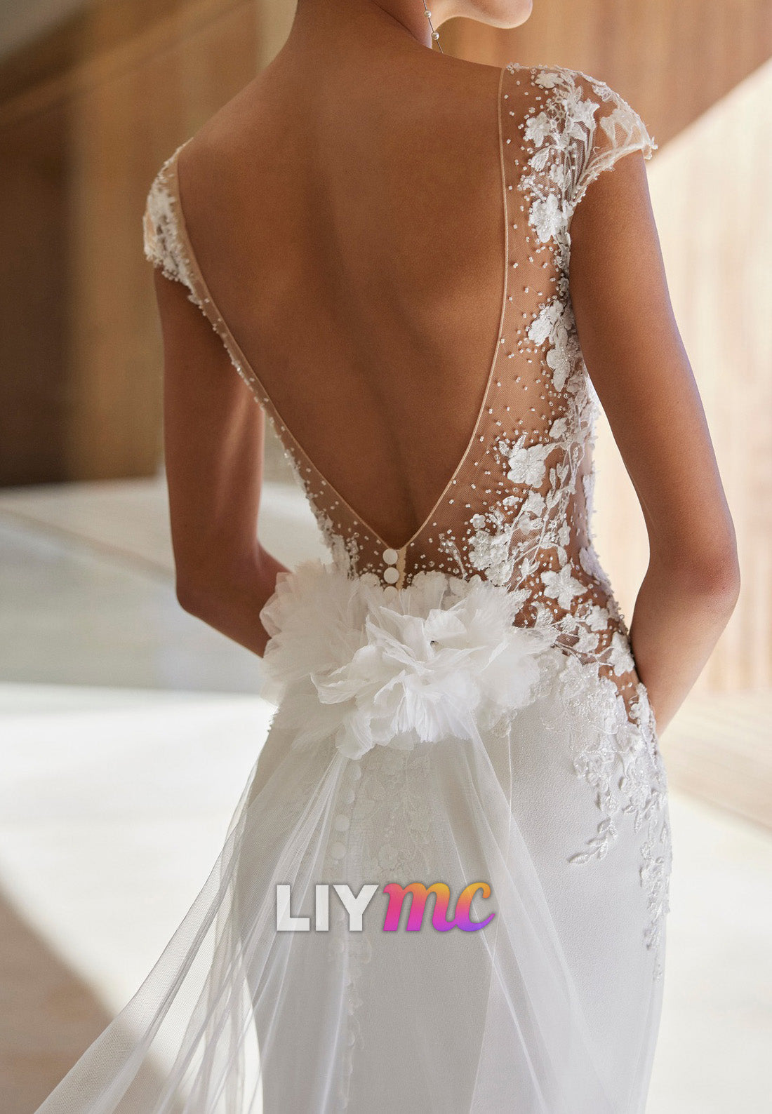 V-Neck Cap Sleeves Appliques Backless Mermaid Wedding Dress