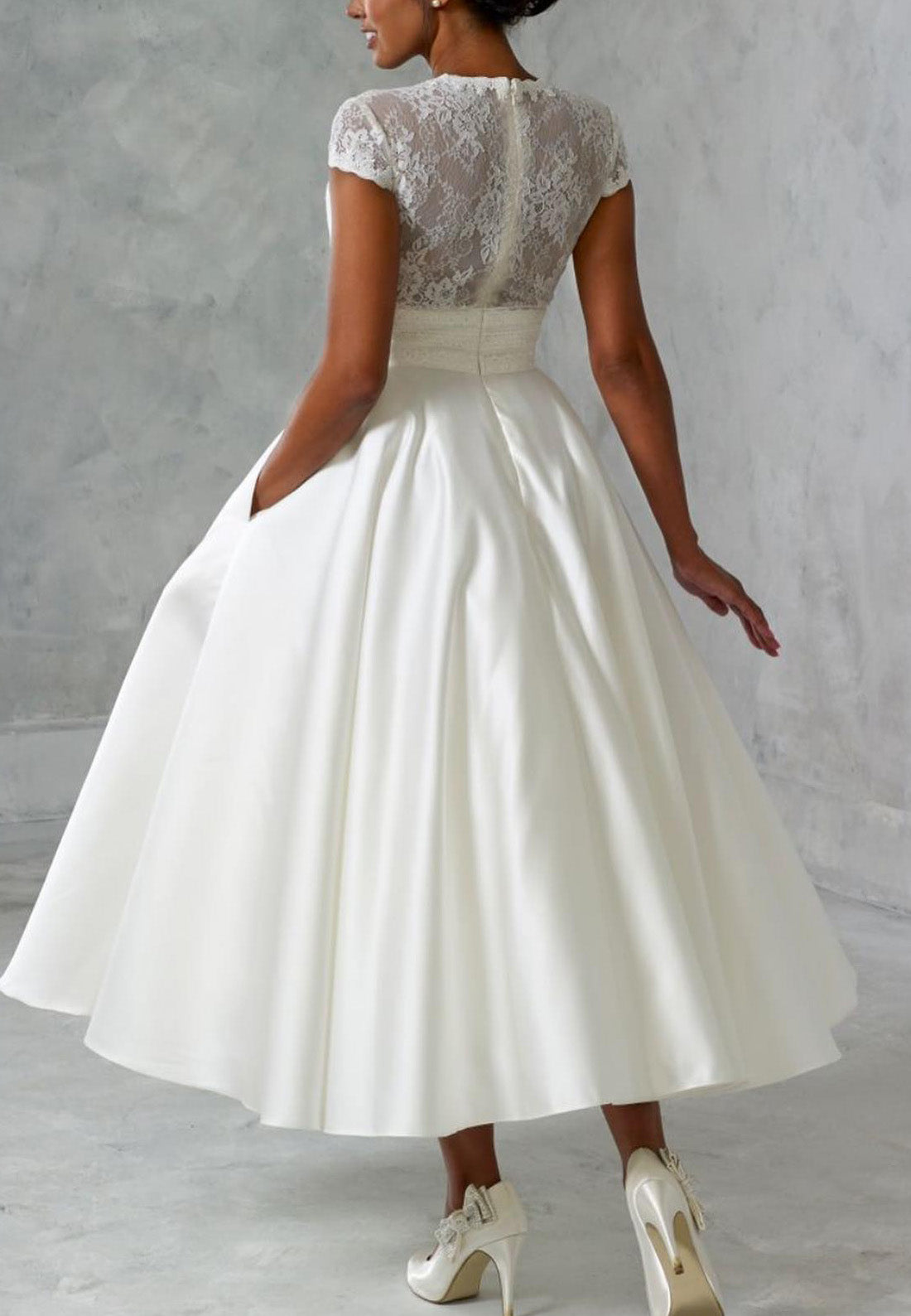 V-Neck Cap Sleeves Lace Appliques Midi A-Line Wedding Dress