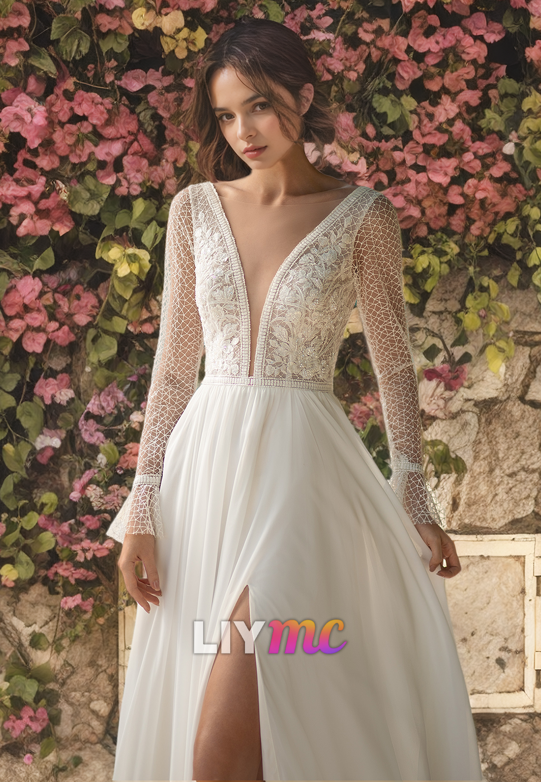 V-Neck Long Sleeves Appliques Chiffon A-Line Beach Wedding Dress