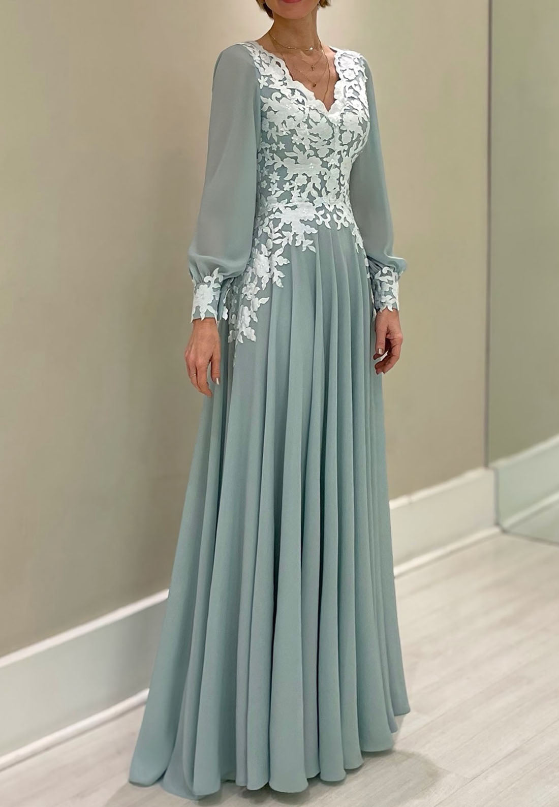 V-Neck Long Sleeves Appliques Pleated A-Line Mother of  Bride Dress