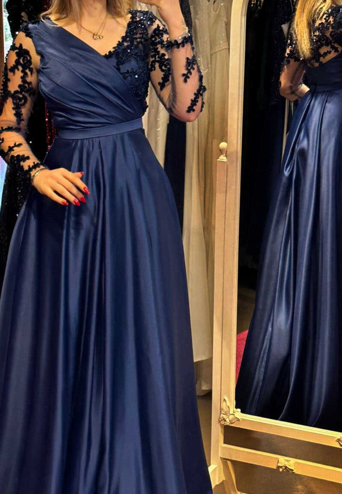 V-Neck Long Sleeves Appliques Pleated Satin A-Line Evening Dress