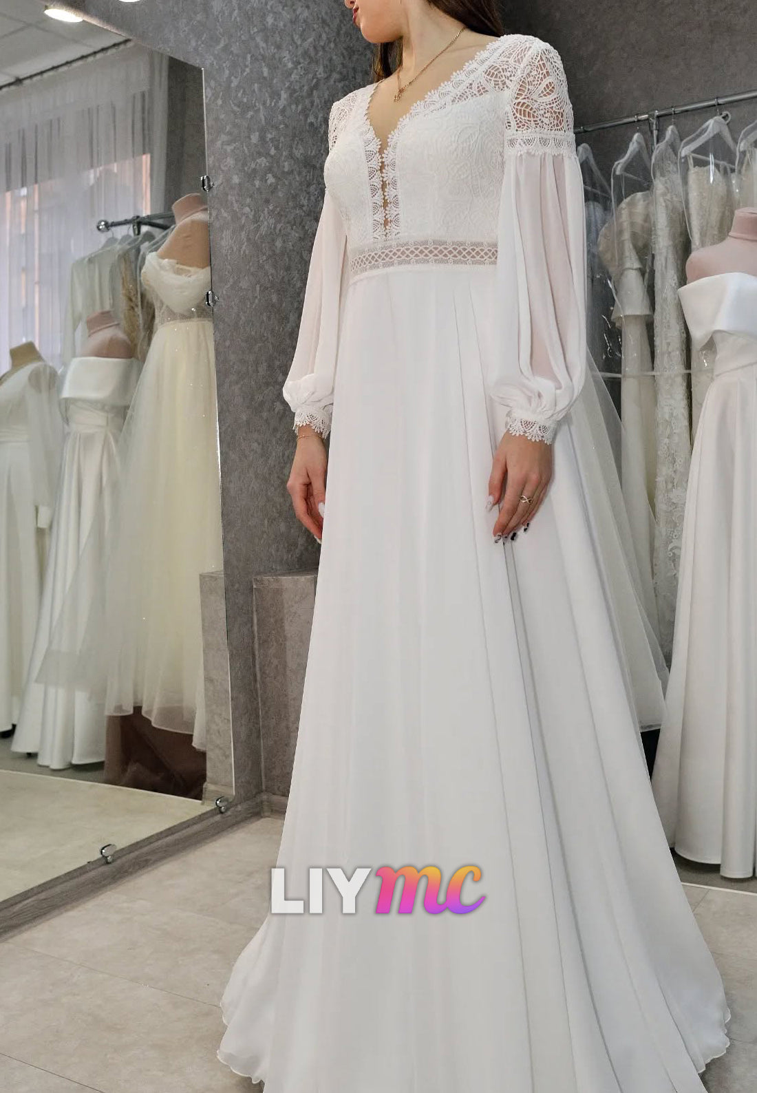 V-Neck Long Sleeves Lace Appliques Chiffon A-Line Wedding Dress
