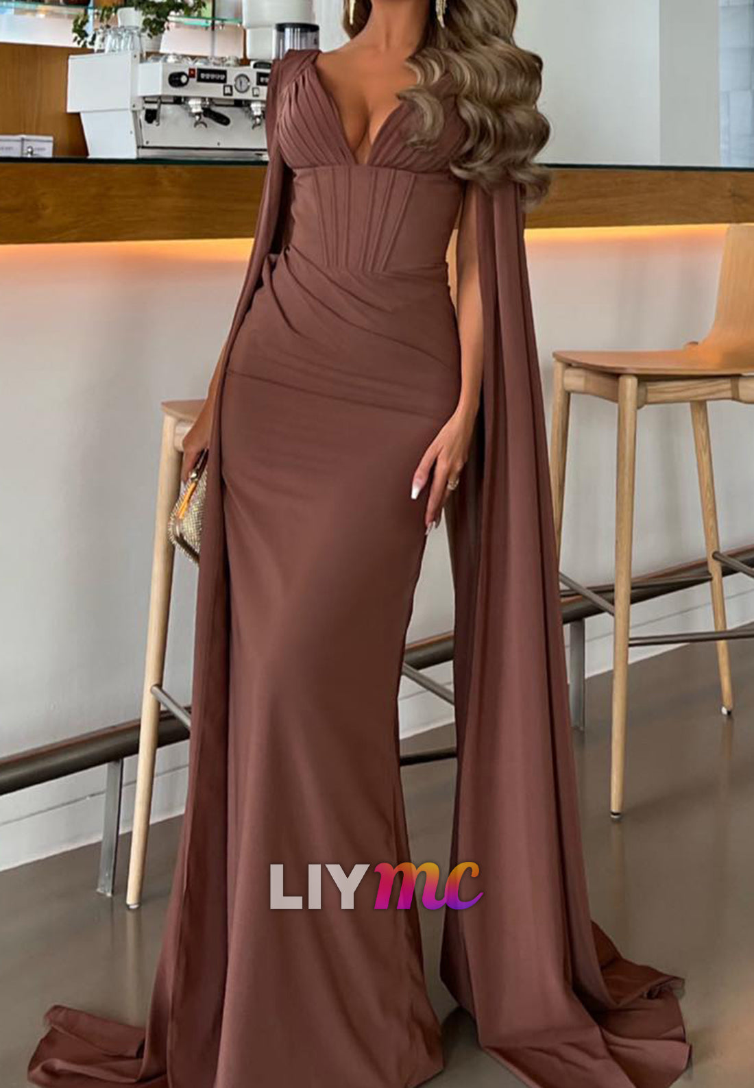 V-Neck Long Sleeves Pleated Sleek Mermaid Evening Dress