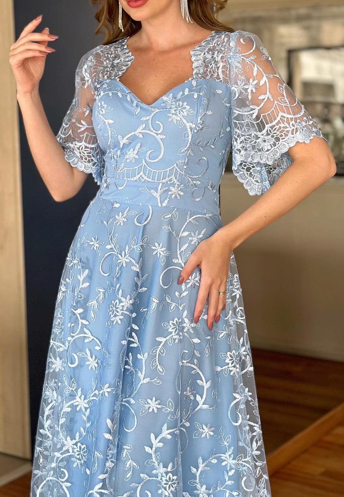 V-Neck Short Sleeves Appliques A-Line Mother of Bride Dress