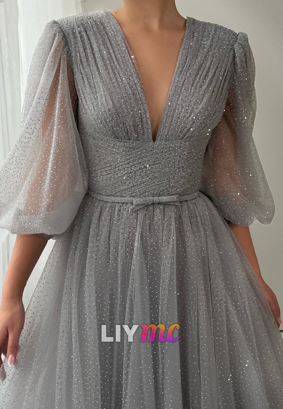 V-Neck Short Sleeves Pleated Tulle Prom Dress A-Line Evening Dress