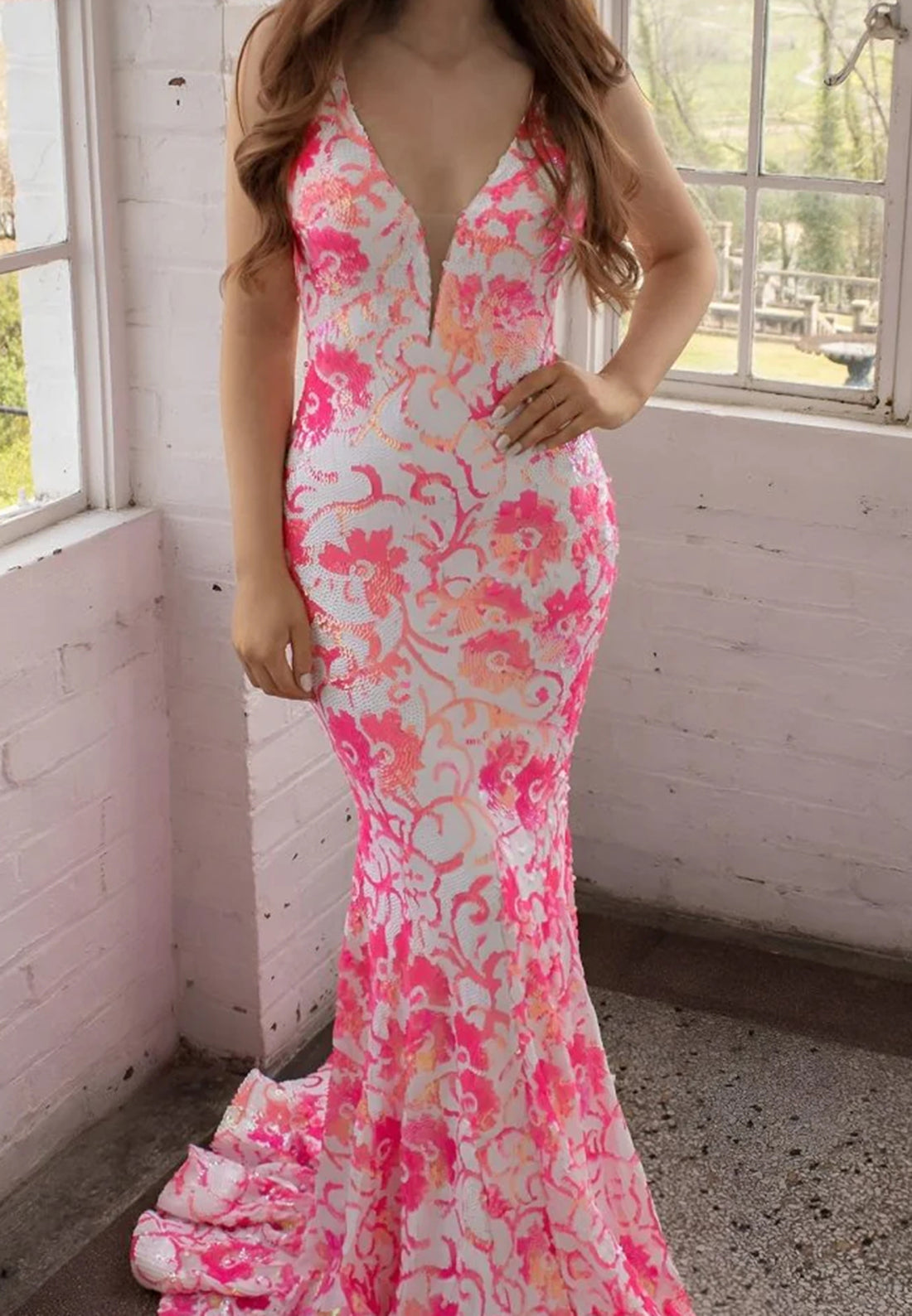 V-Neck Sleeveless Appliques Mermaid Prom Dress