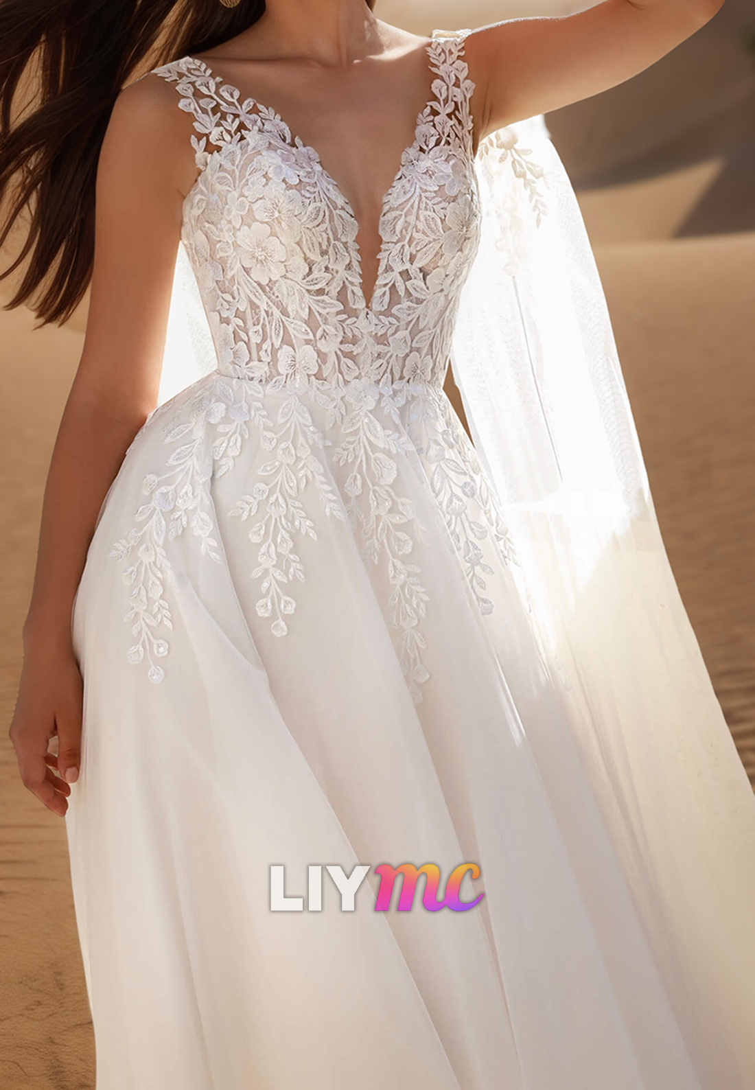 V-Neck Sleeveless Appliques Pleated A-Line Mesh Wedding Dress