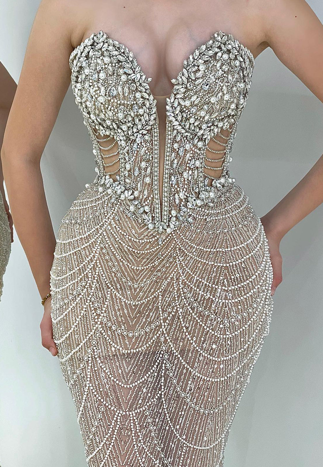 V-Neck Sleeveless Beaded Emboridery Prom Dress Mermaid Evening Dress