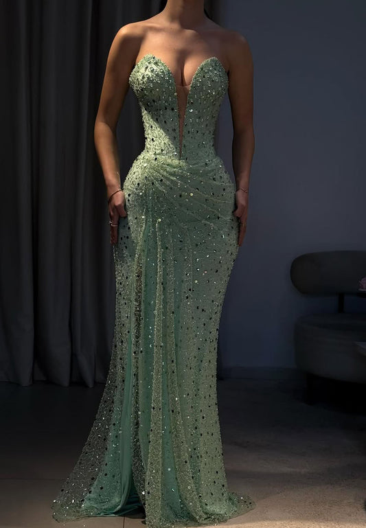 V-Neck Sleeveless Beaded Embroidery Ruched Sheath Prom Dress