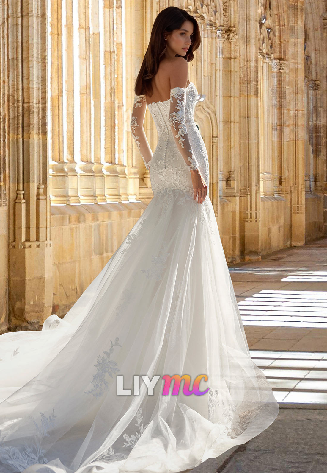 V-Neck Sleeveless Lace Appliques Mermaid Wedding Dress
