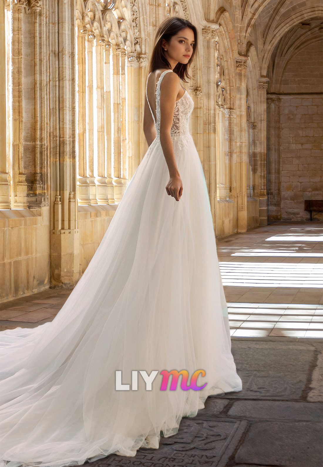 V-Neck Sleeveless Lace Appliques Tulle A-Line Boho Wedding Dress