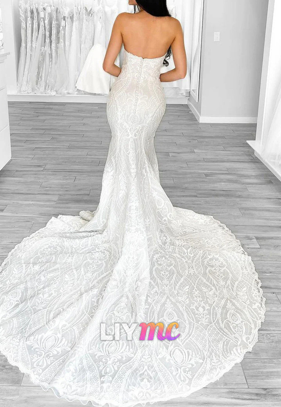 V-Neck Sleeveless Mermaid Strapless White Lace Wedding Dresses
