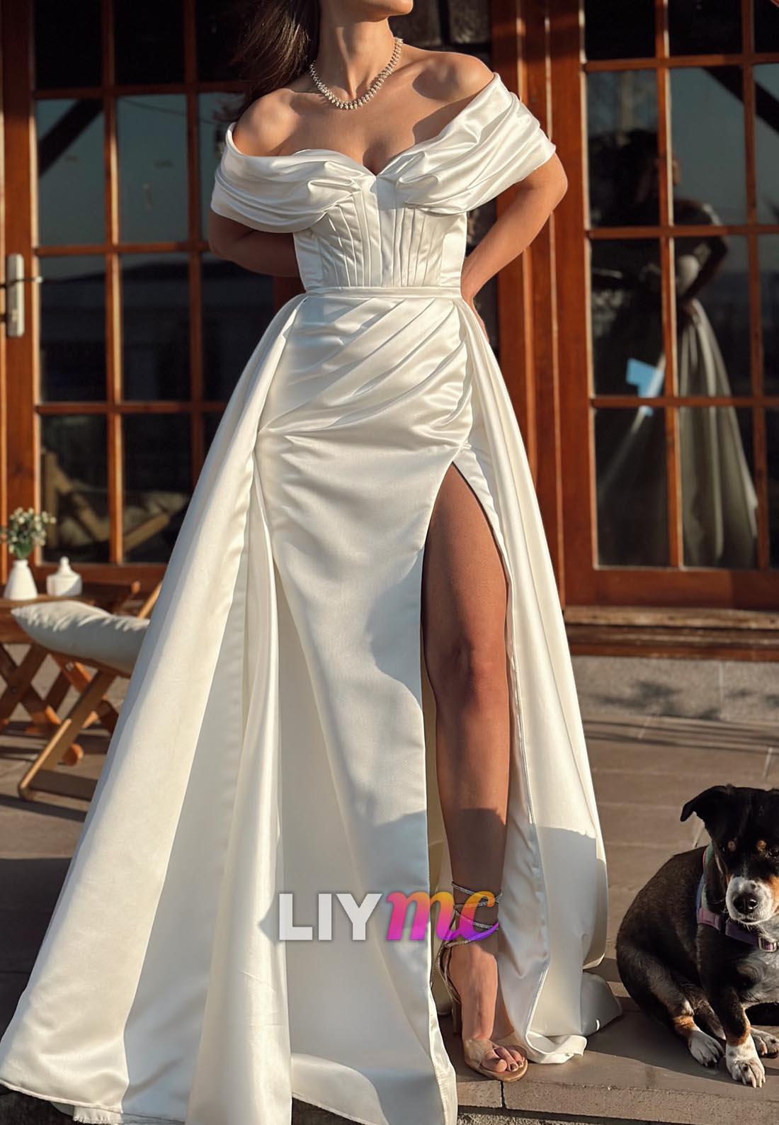 V-Neck Sleeveless Side Slit Sheath Wedding Dress