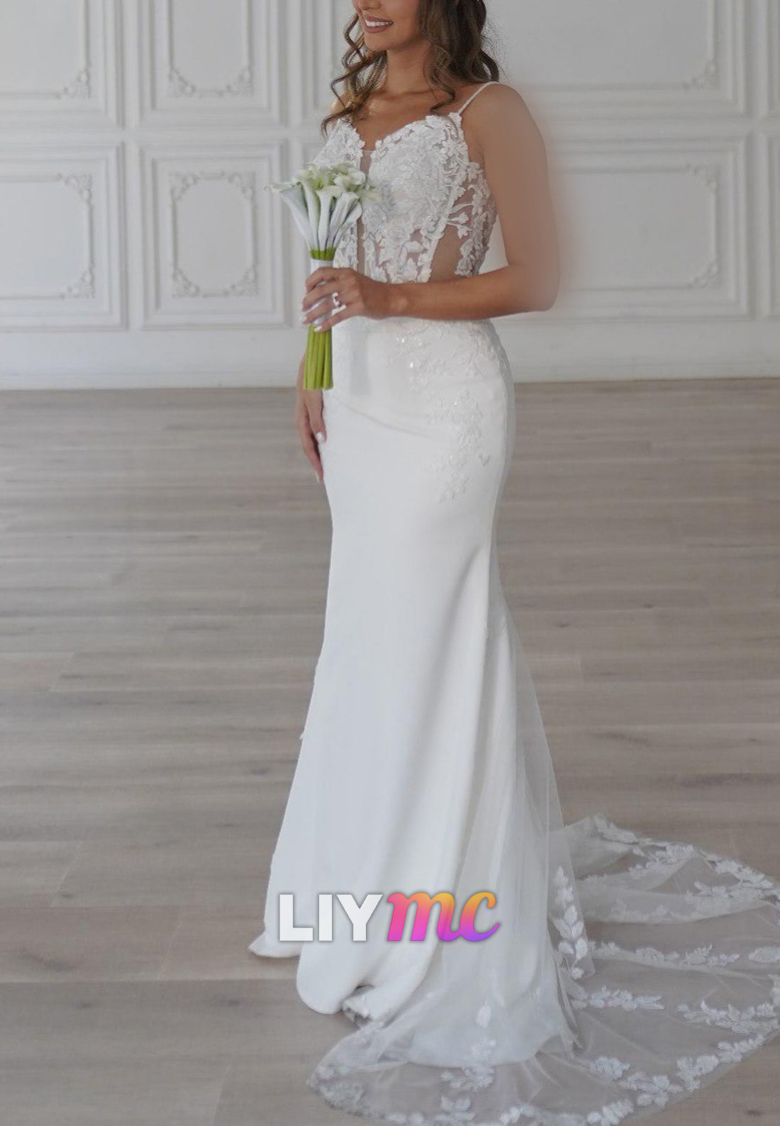 V-Neck Spaghetti Straps Appliqeus Mermaid Wedding Dress