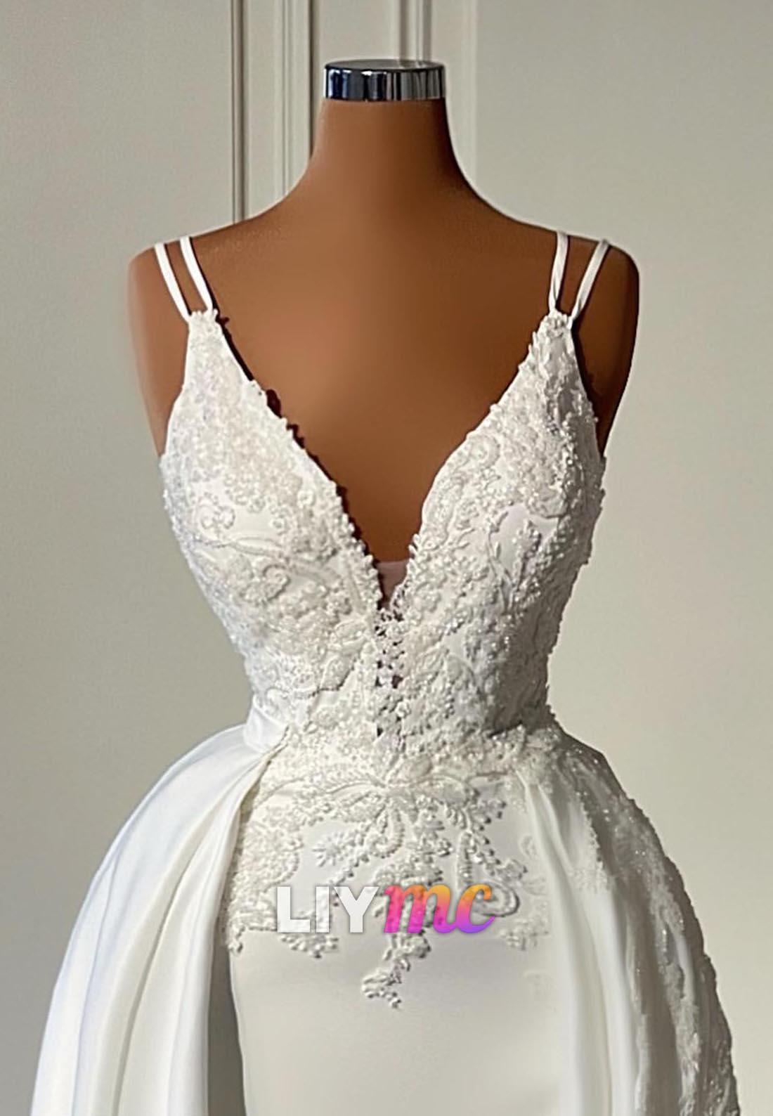 V-Neck Spaghetti Straps Appliques Mermaid Wedding Dress