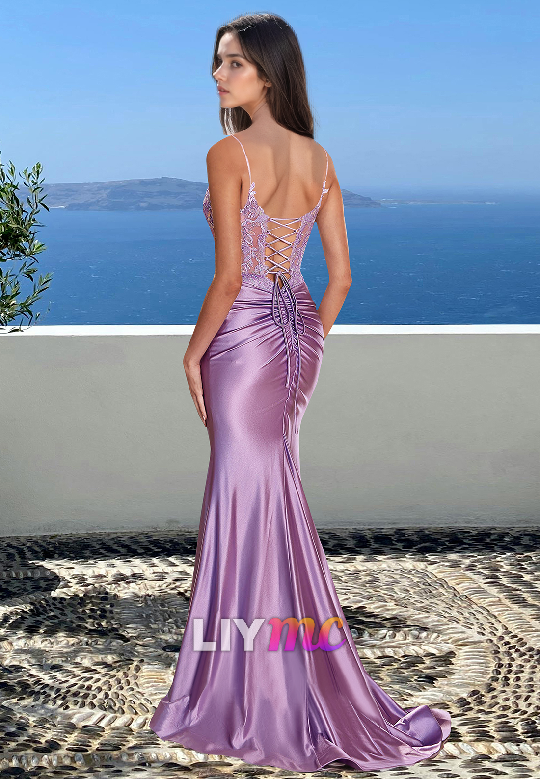 V-Neck Spaghetti Straps Appliques Sleek Mermaid Prom Dress