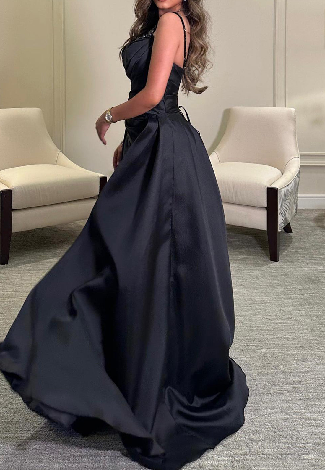 V-Neck Spaghetti Straps Pleated Sheath Evening Dress