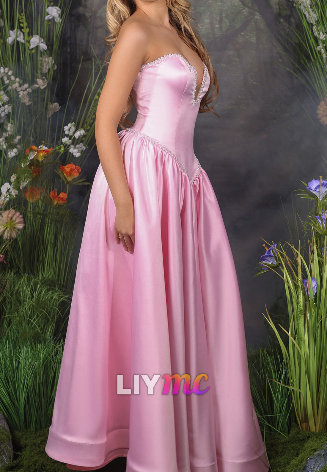 V-Neck Strapless Pleated Party Dress A-Line Prom Dress