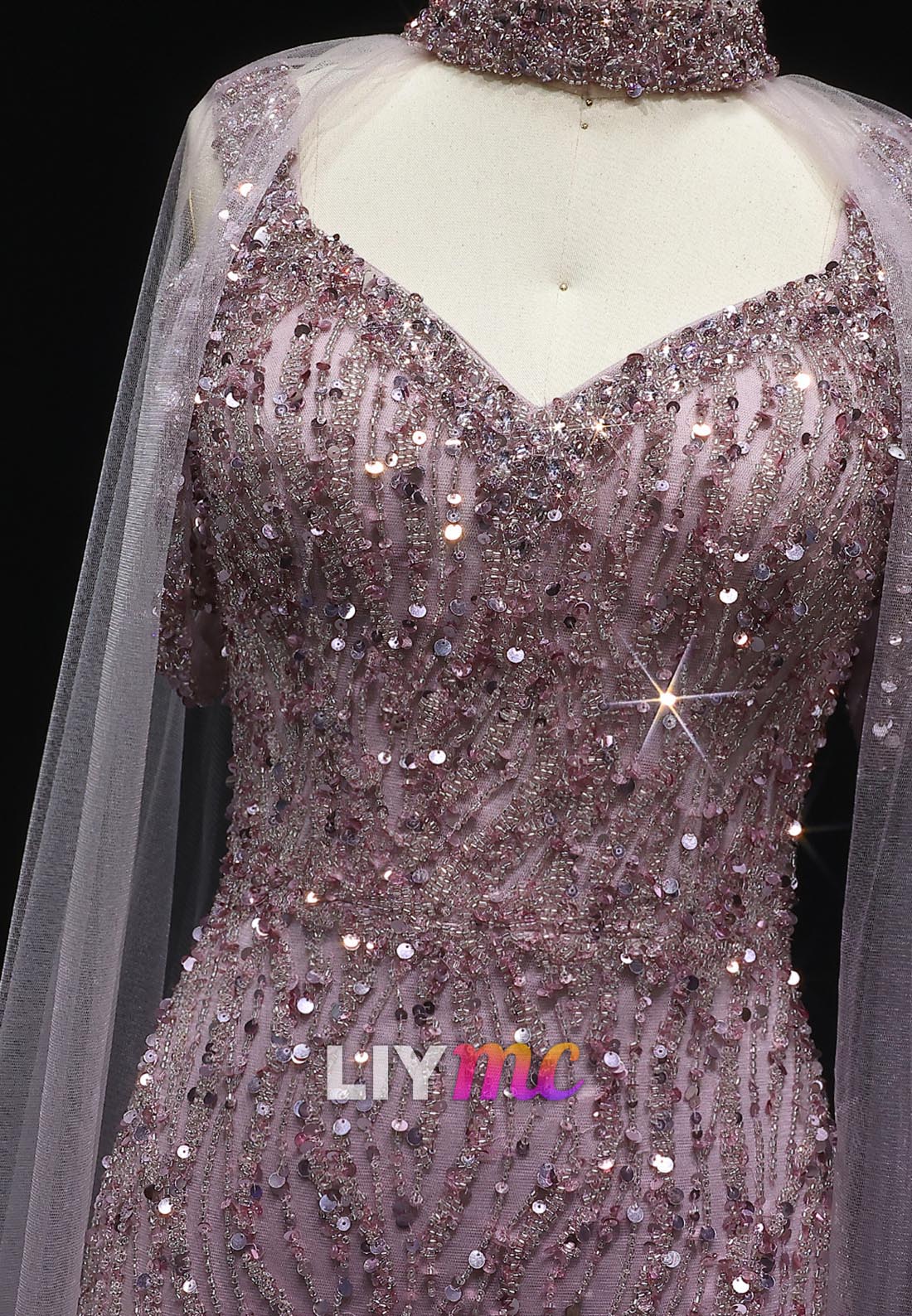 V-Neck Straps Sequins Beaded Embroidery Sparkly Sheath Evening Dress