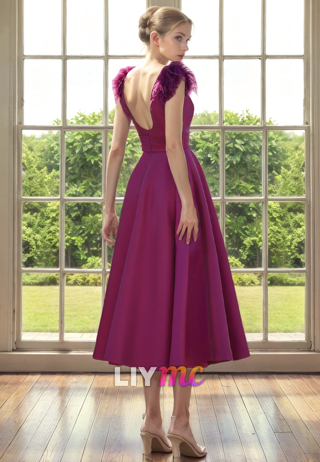 V-Neck Feathered Pleated A-Line Mother of Bride Dress Cocktail Dress