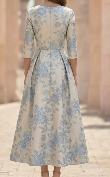 Floral Jacquard A-Line Midi Dress with 3/4 Sleeves