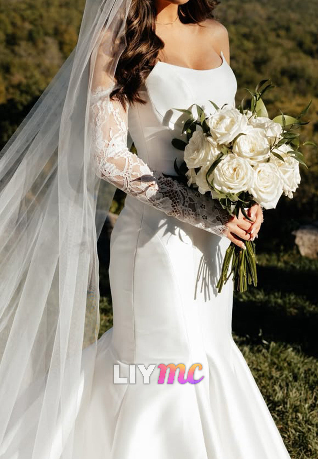 Strapless Scoop Neck Mermaid Wedding Dress