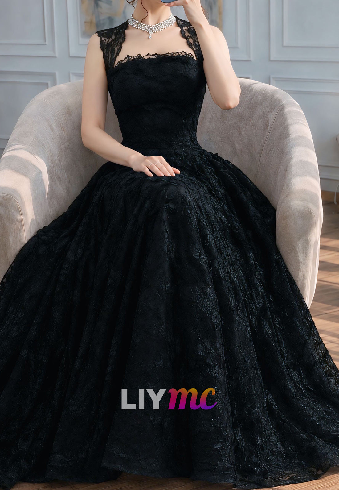 Elegant Lace Cap Sleeve A-Line Ball Gown