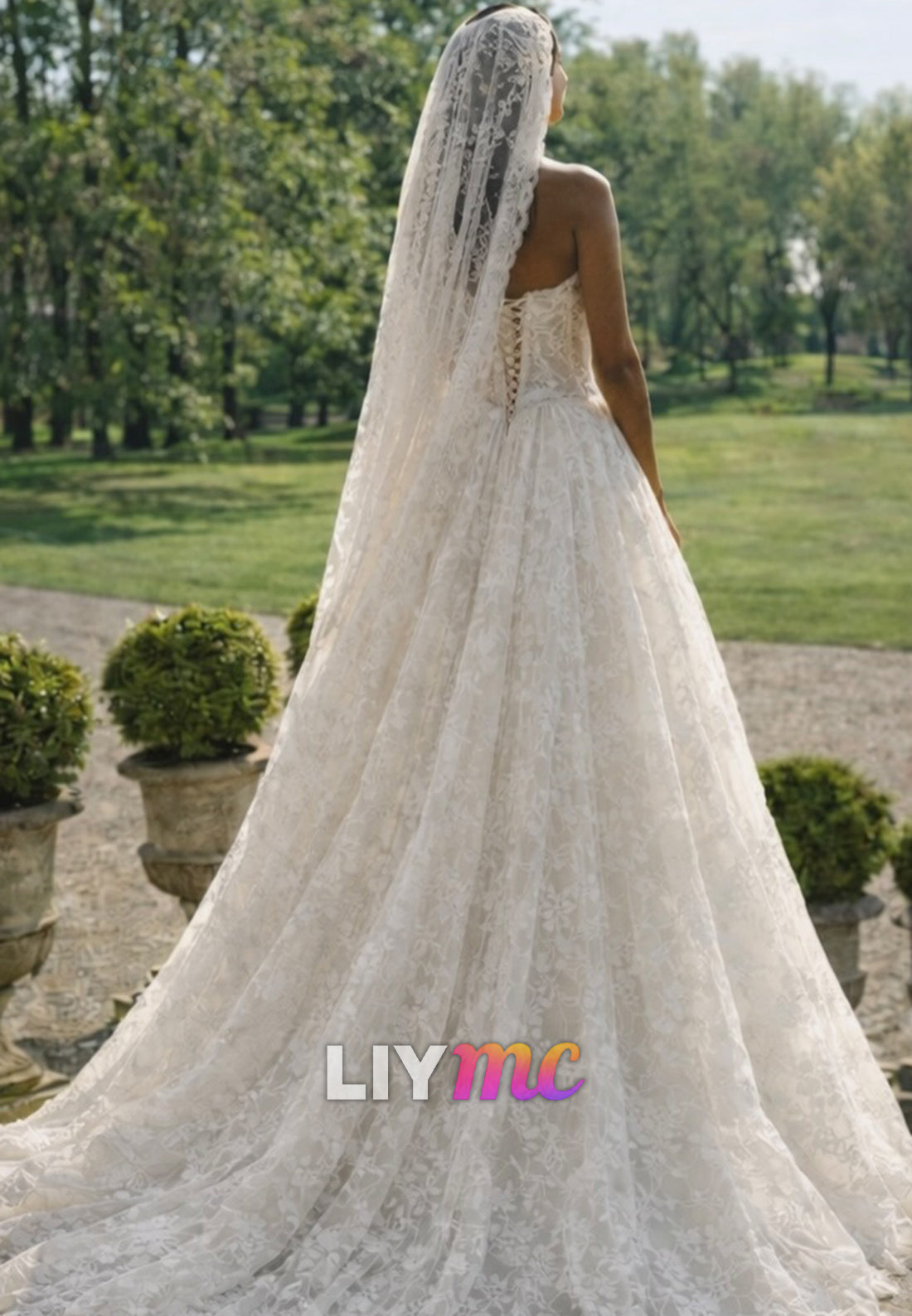 Strapless Lace Sweetheart Ball Gown Wedding Dress