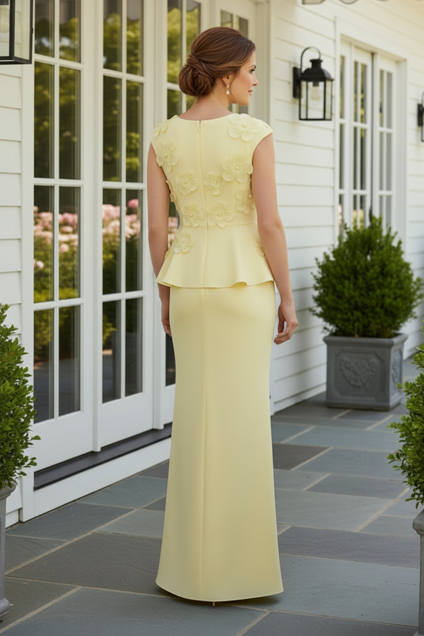3D Floral Peplum Column Evening Gown