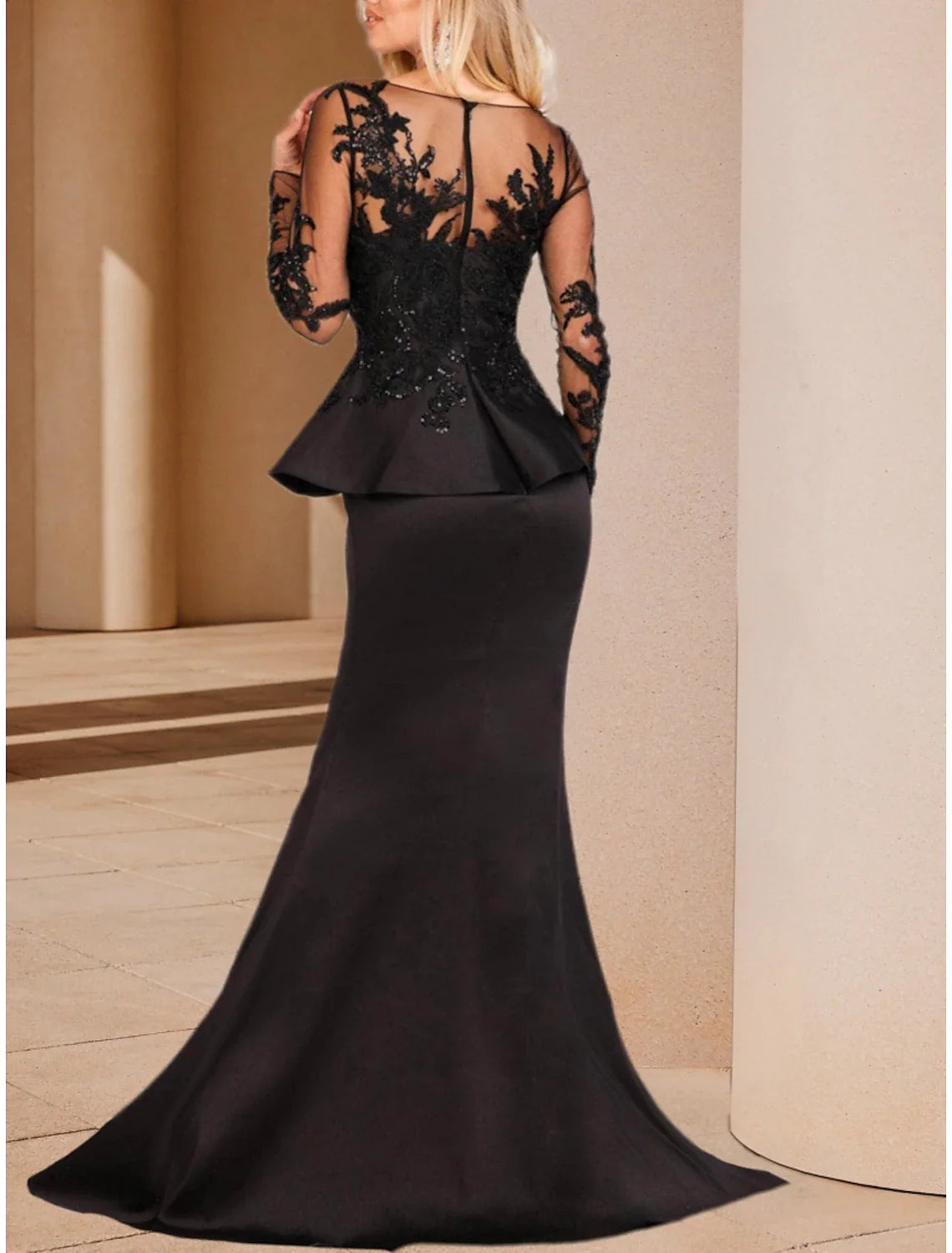 Mermaid / Trumpet Mother of the Bride Dress Wedding Guest Party Elegant Scoop Neck Sweep / Brush Train Imitated Silk Long Sleeve with Lace Sequin Split Front