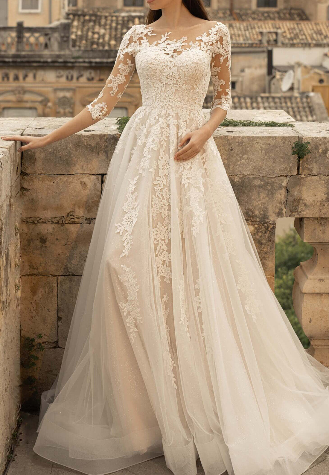 Scoop Long Sleeves Appliques Pleated A-Line Wedding Dress