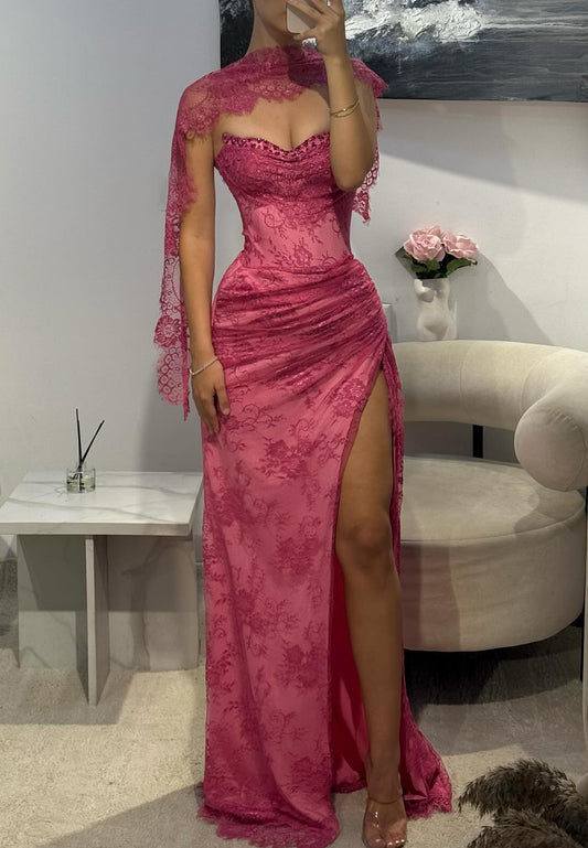 Sweetheart Lace Appliques Beaded Ruched Sheath Prom Dress