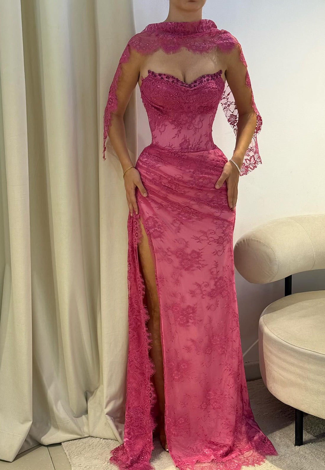 Sweetheart Lace Appliques Beaded Ruched Sheath Prom Dress