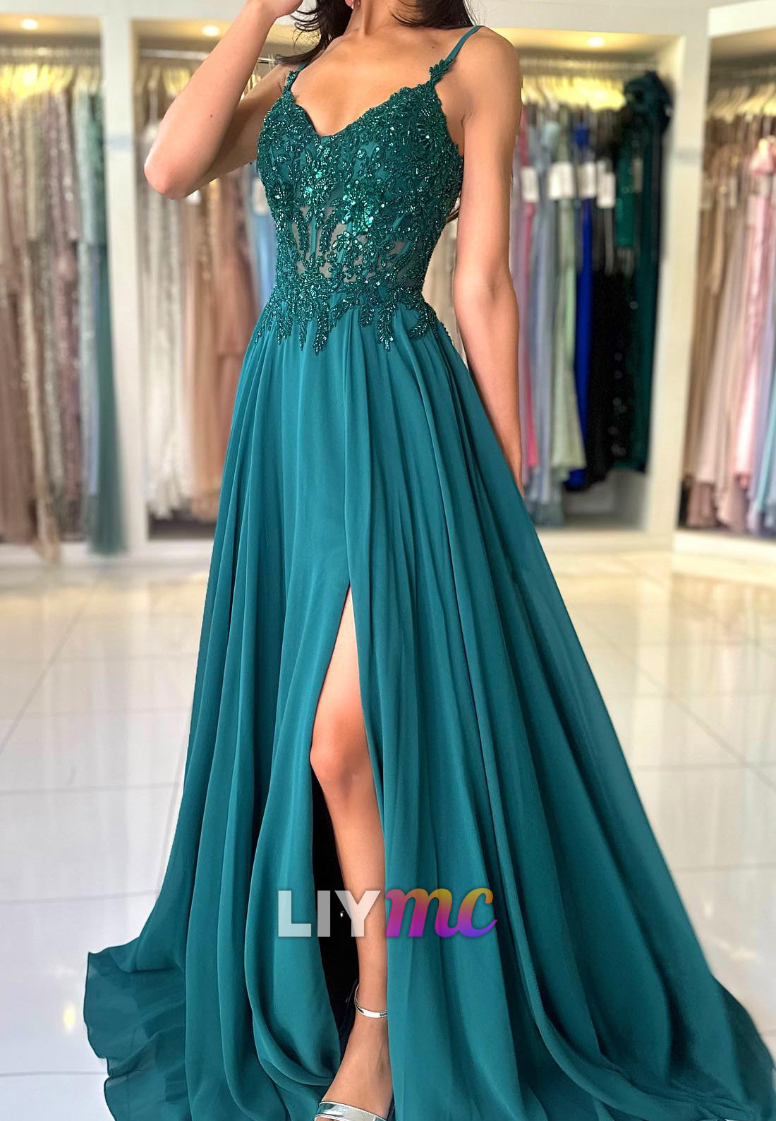 V-Neck Spaghetti Straps Appliques Beaded Pleated A-Line Prom Dress