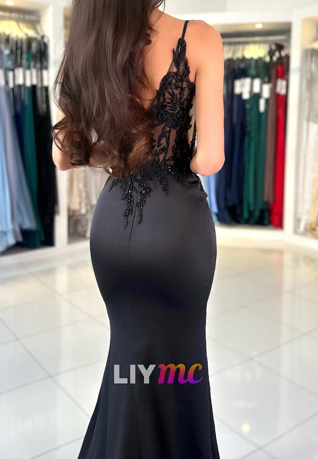V-Neck Spaghetti Straps Lace Appliquess Sleek Mermaid Prom Dress