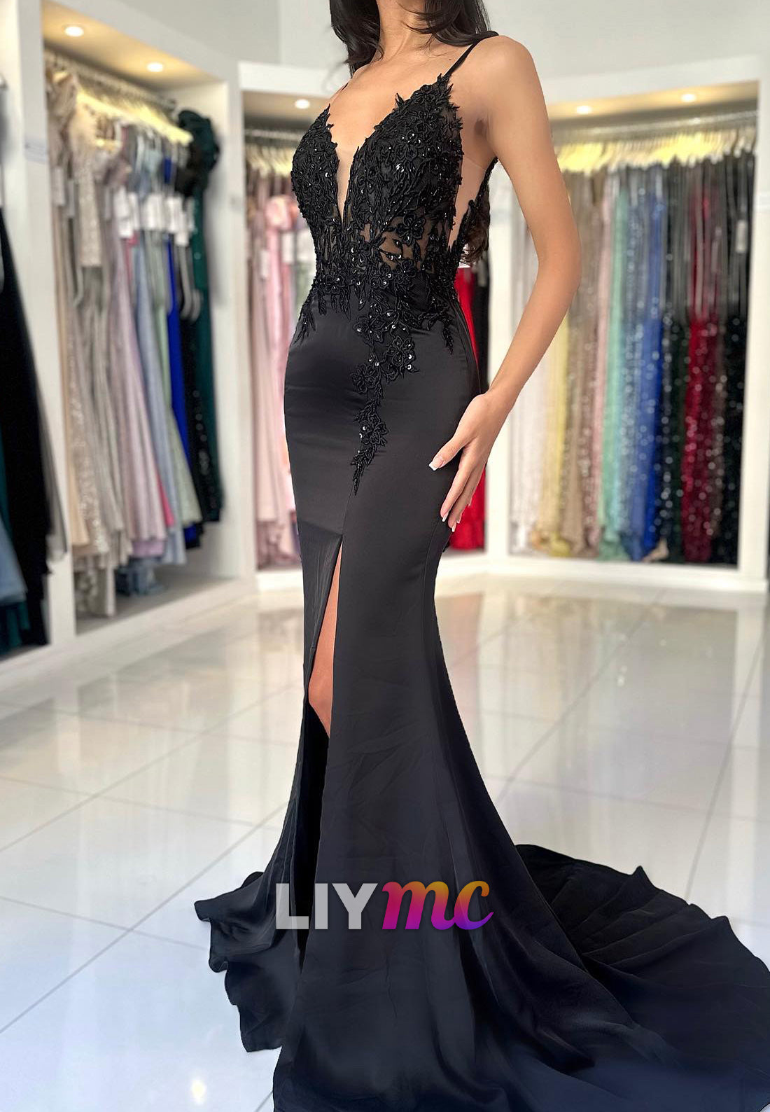 V-Neck Spaghetti Straps Lace Appliquess Sleek Mermaid Prom Dress