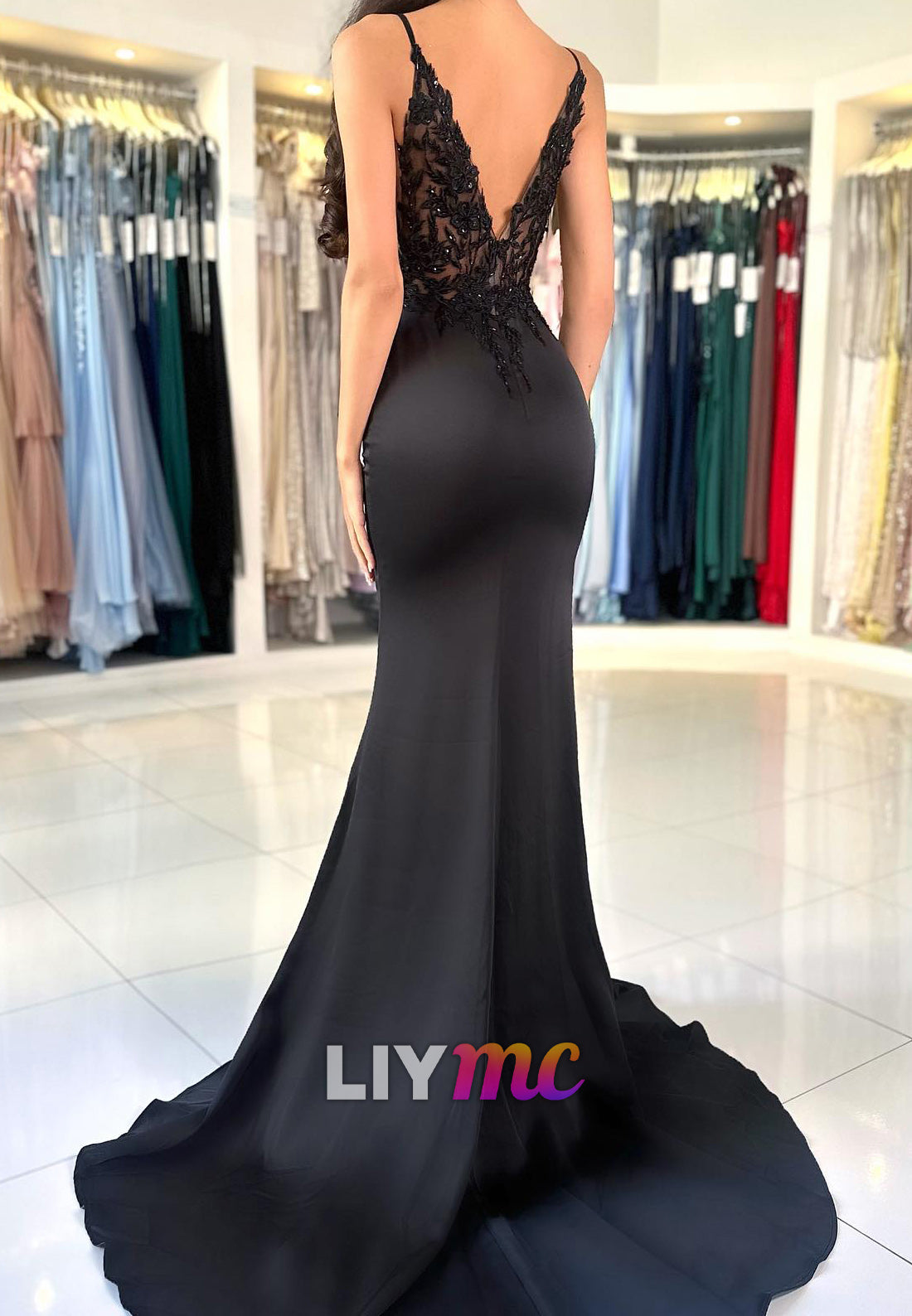 V-Neck Spaghetti Straps Lace Appliquess Sleek Mermaid Prom Dress