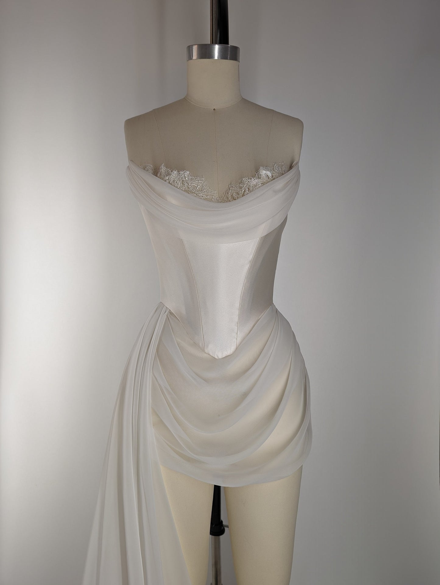 Off White Basque Waist Corset Embroidered Beaded Lace Draped Mini Long Cathedral Train Wedding Gown Dress Bridal