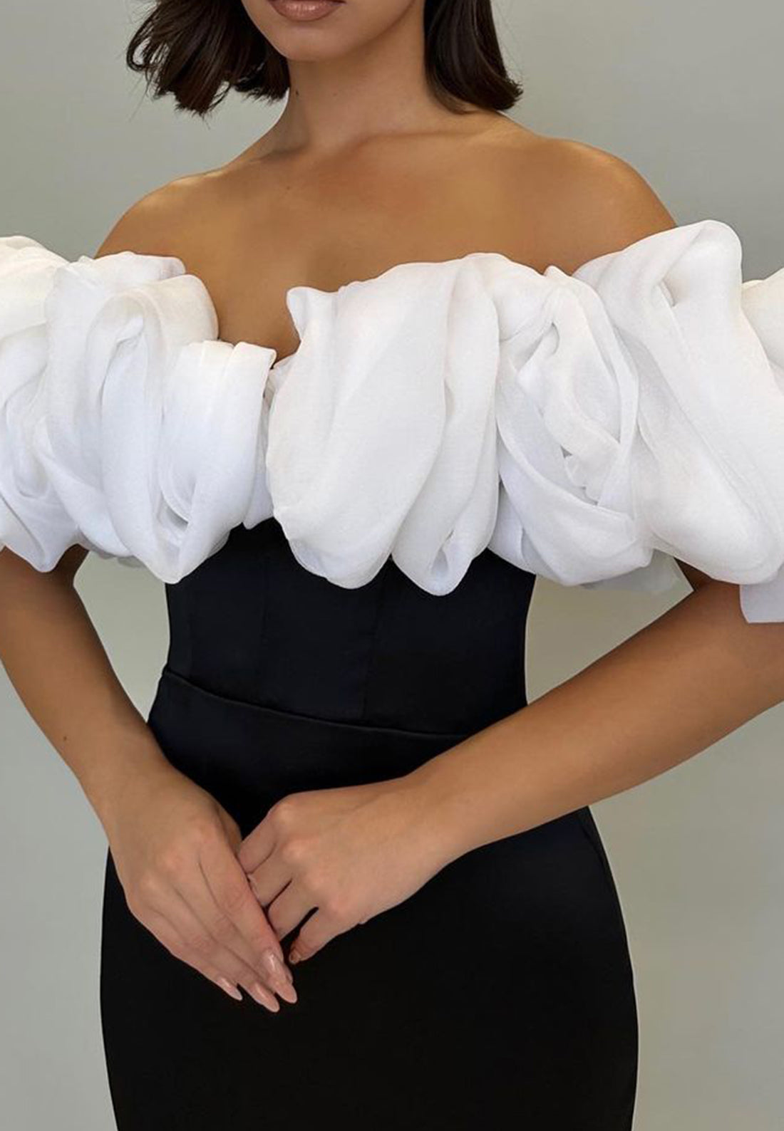 Off-Shoulder Strapless Ruffled Sleek Mermaid Prom Dress