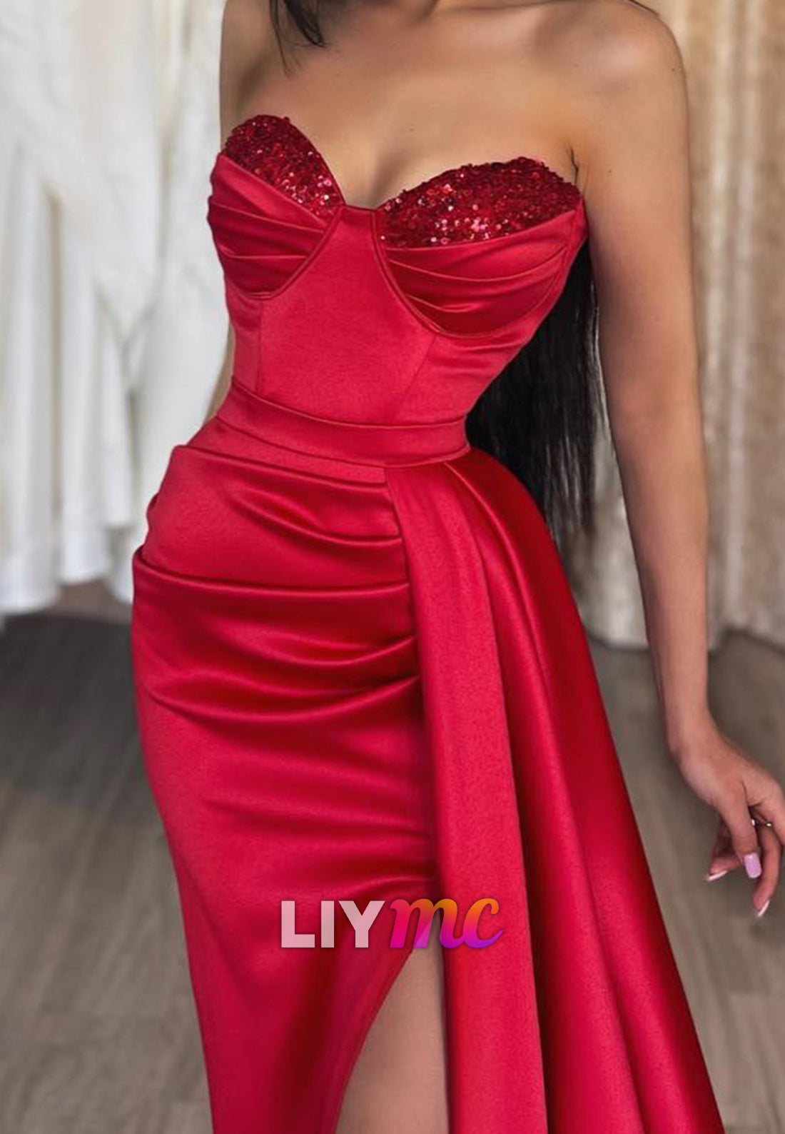 Semi-Sweetheart Strapless Sequins Ruched Side Slit Sheath Prom Dress
