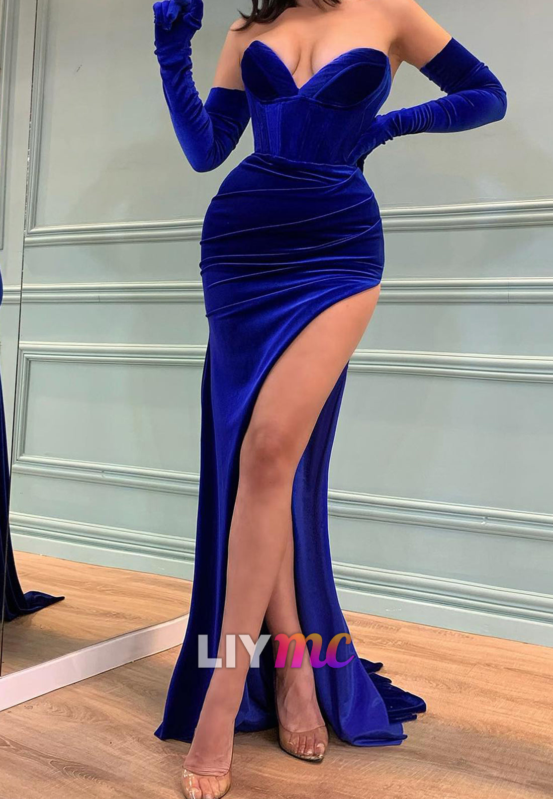 V-Neck Strapless Ruched High Slit Sheath Bodycon Formal Dress