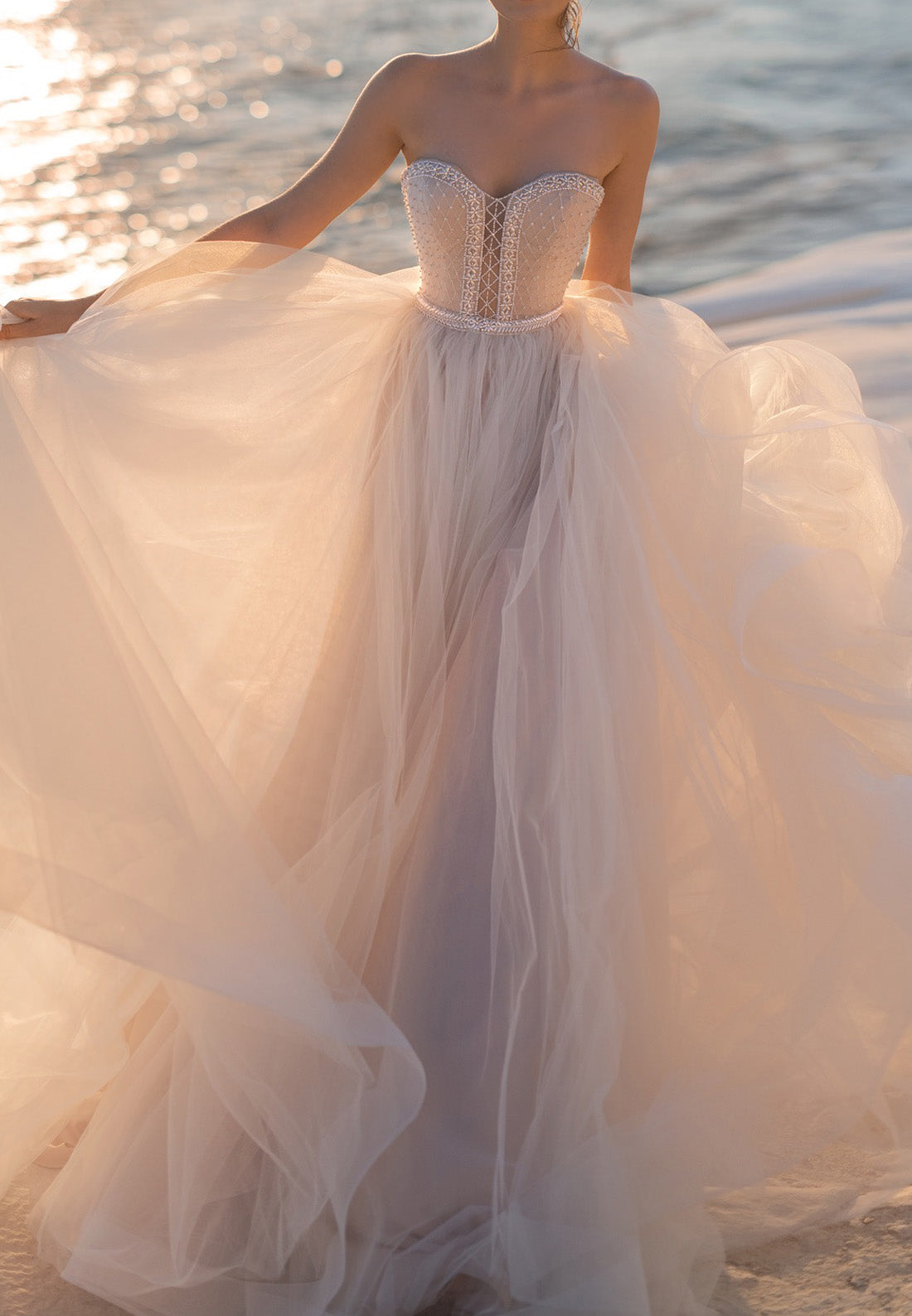 Sweetheart Strapless Tulle A-Line Boho Wedding Dress